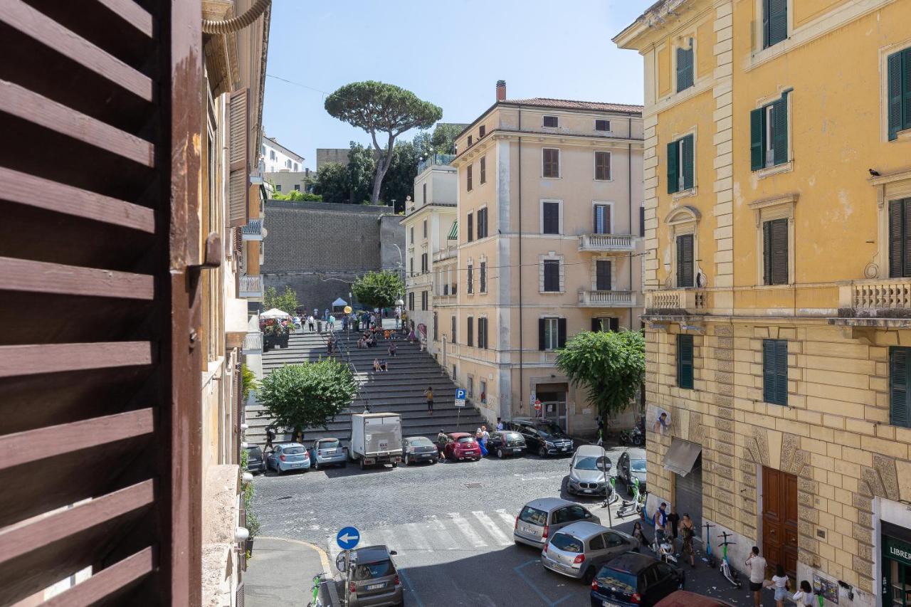 Vatican Museum By Rental In Roma Exterior foto