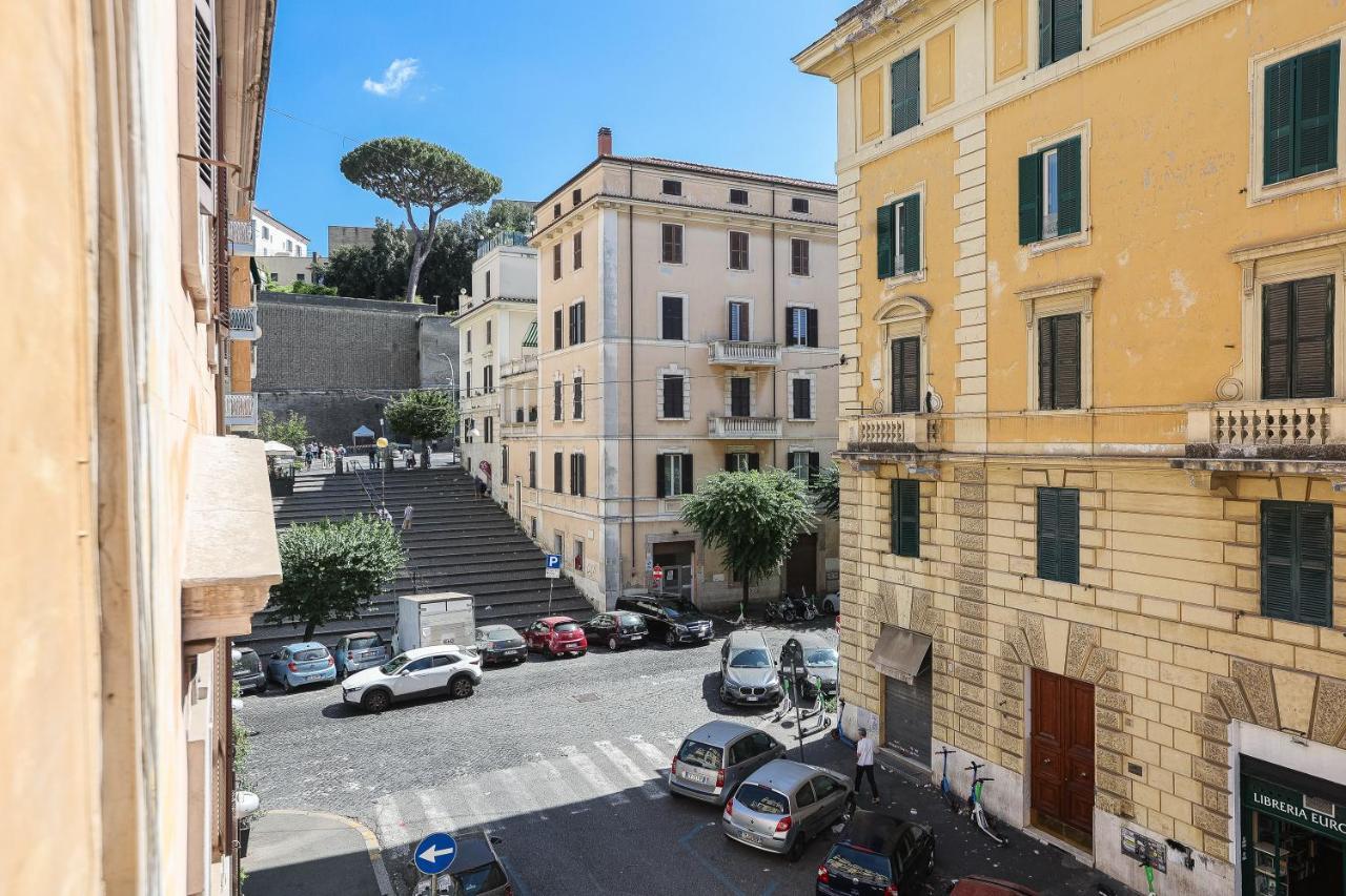 Vatican Museum By Rental In Roma Exterior foto