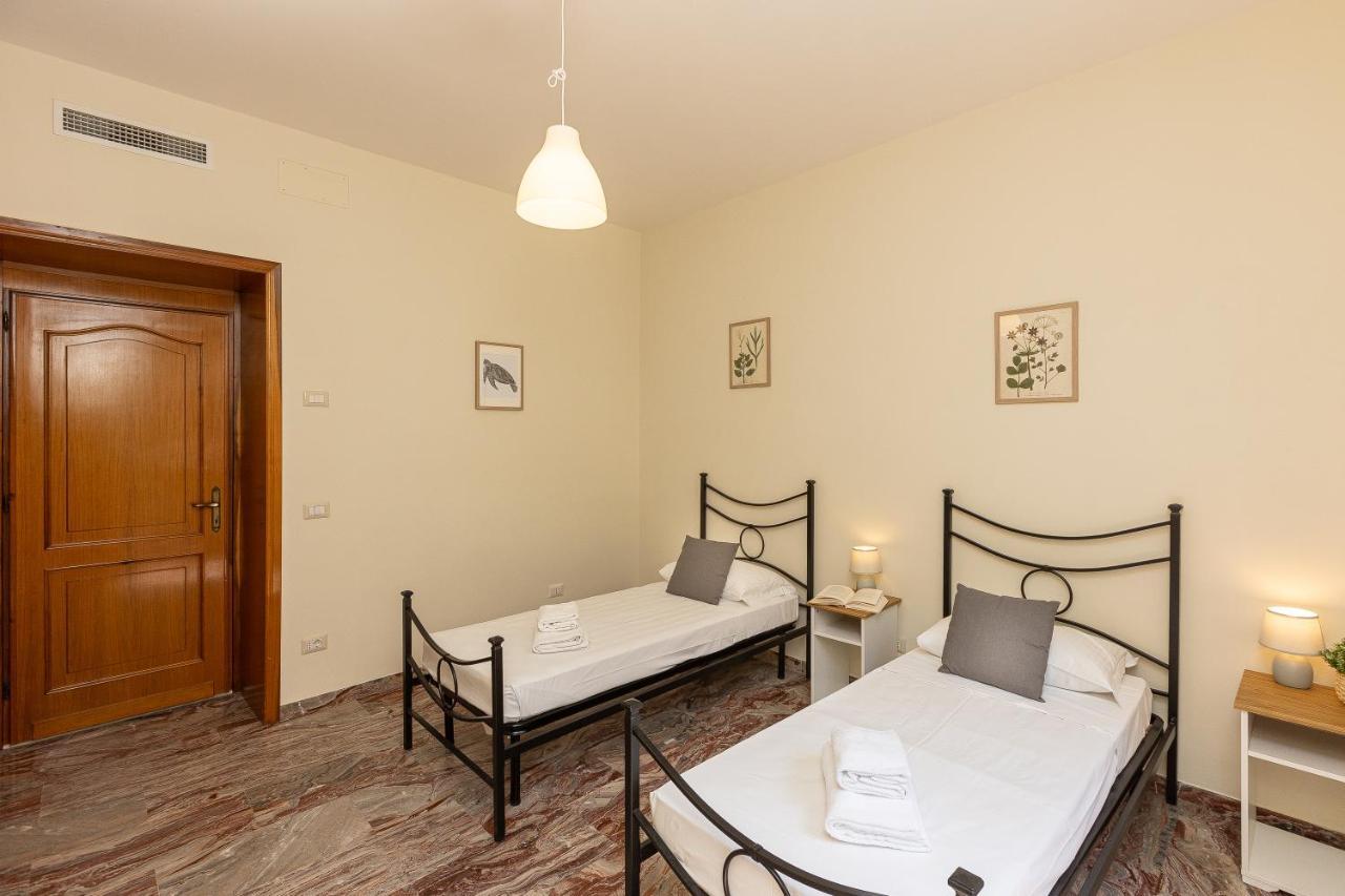 Vatican Museum By Rental In Roma Exterior foto
